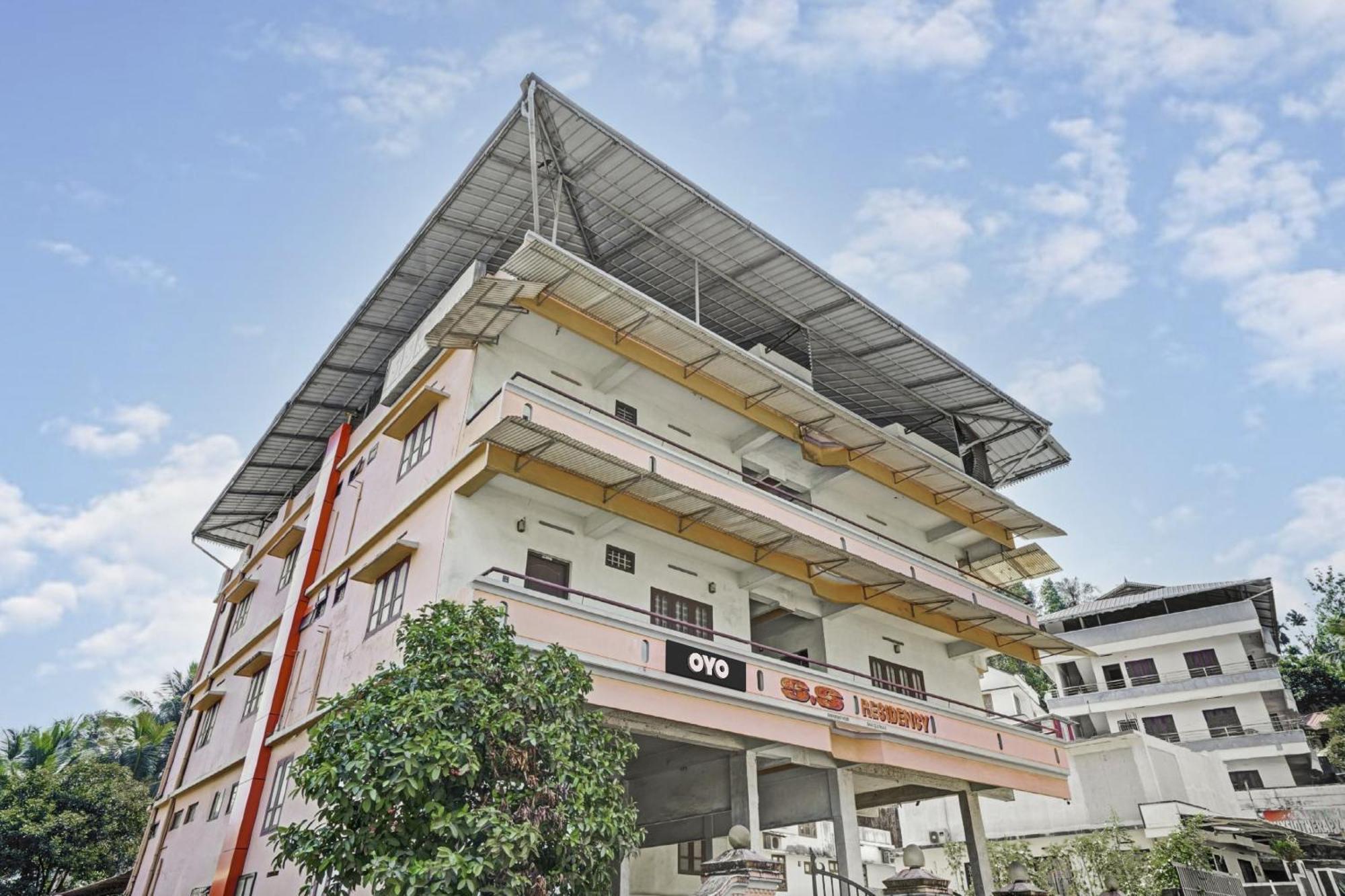 Hotel O Ss Residency Punalur Екстер'єр фото