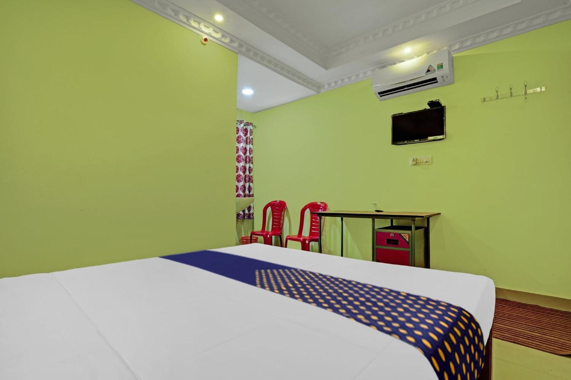 Hotel O Ss Residency Punalur Екстер'єр фото