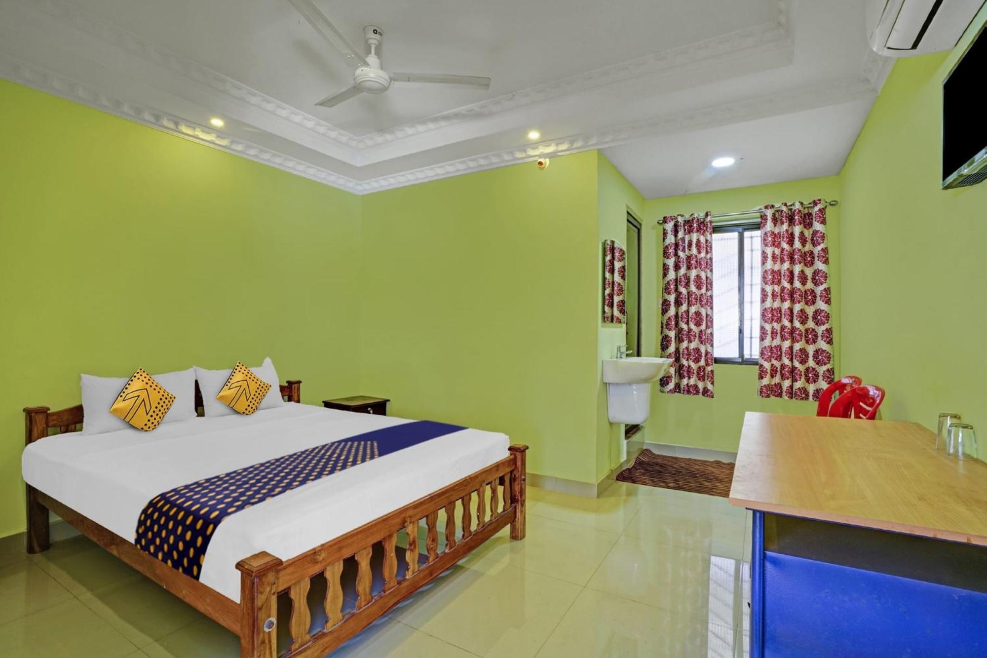 Hotel O Ss Residency Punalur Екстер'єр фото