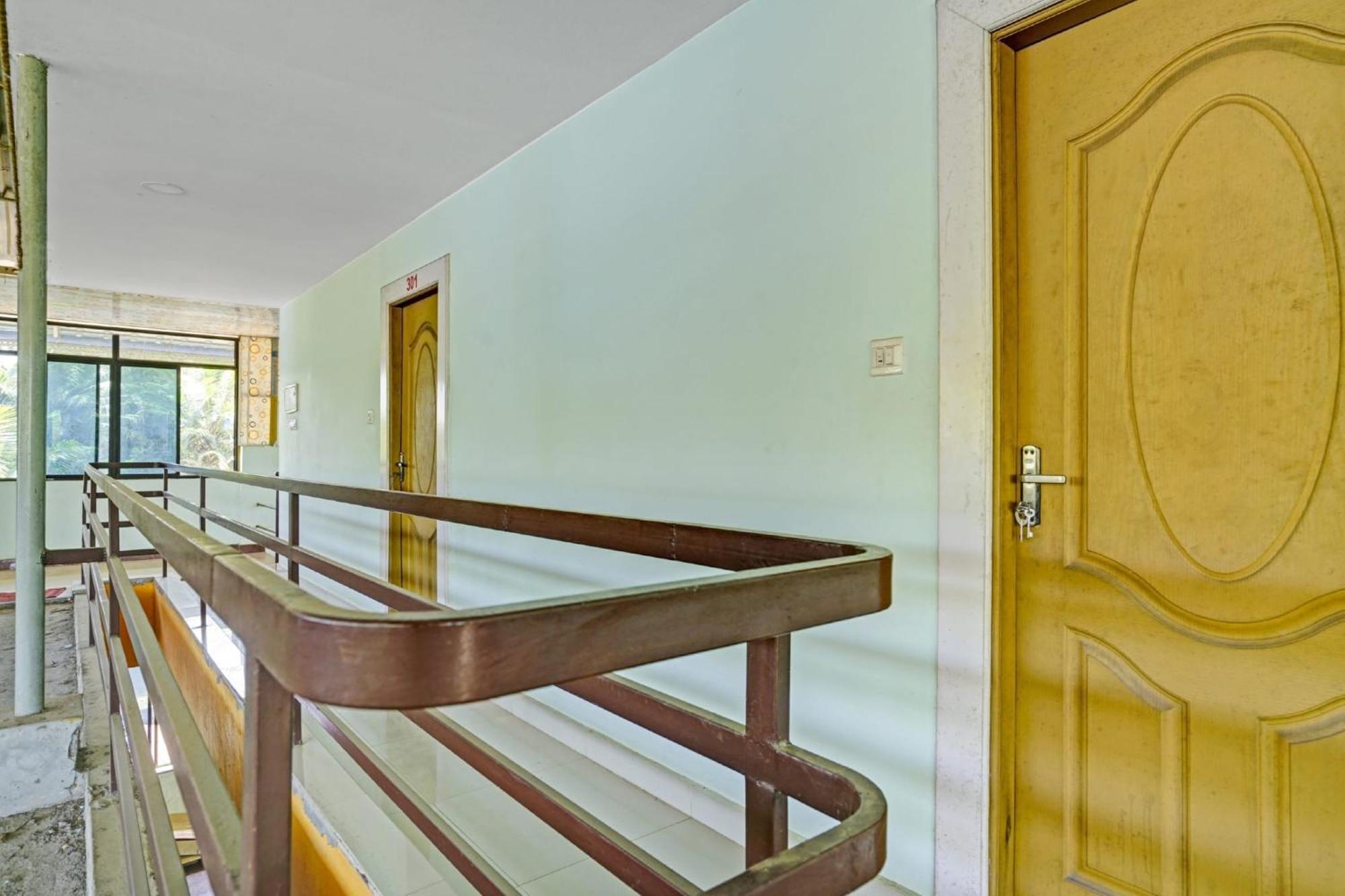 Hotel O Ss Residency Punalur Екстер'єр фото
