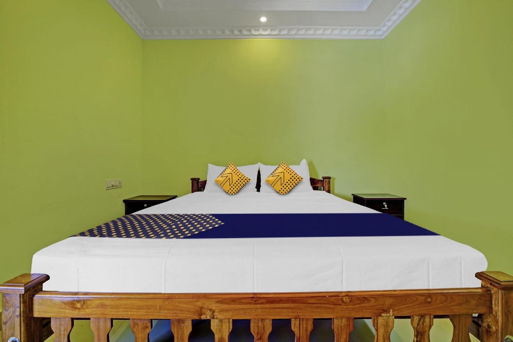 Hotel O Ss Residency Punalur Екстер'єр фото